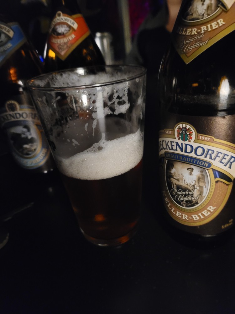 Reckendorfer Keller Bier